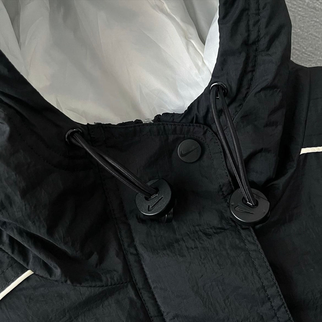 Nike Vintage Backswoosh Winterjacket (M) Nike