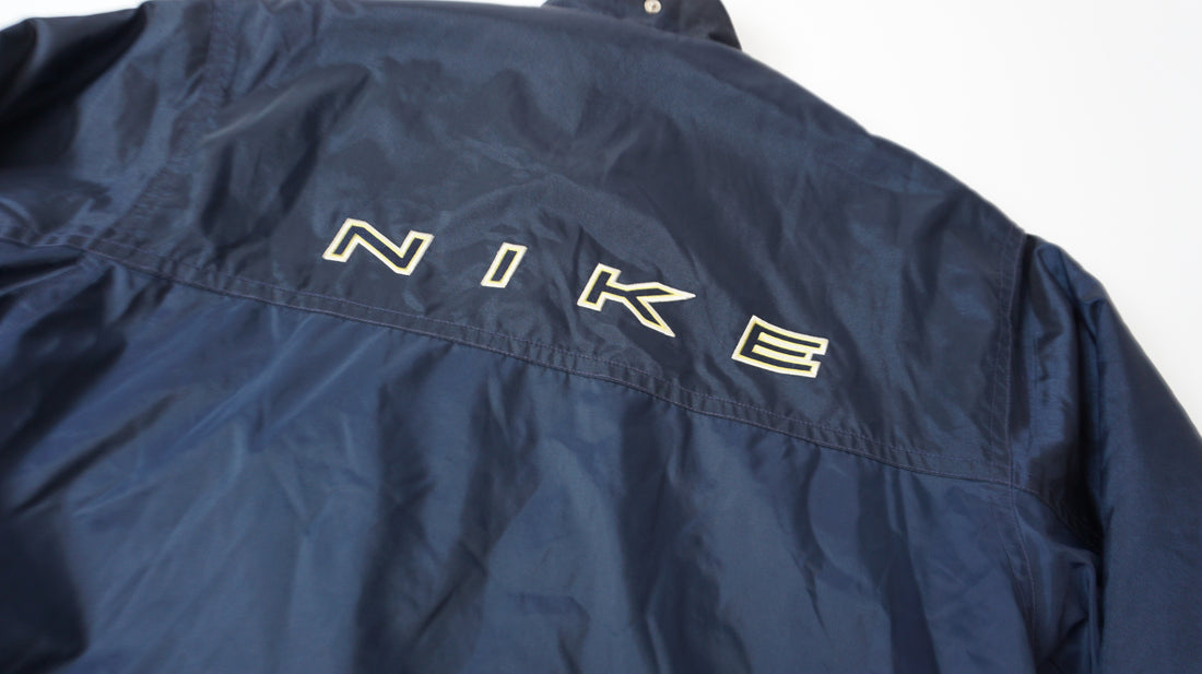 Nike vintage Spellout Jacket (L)