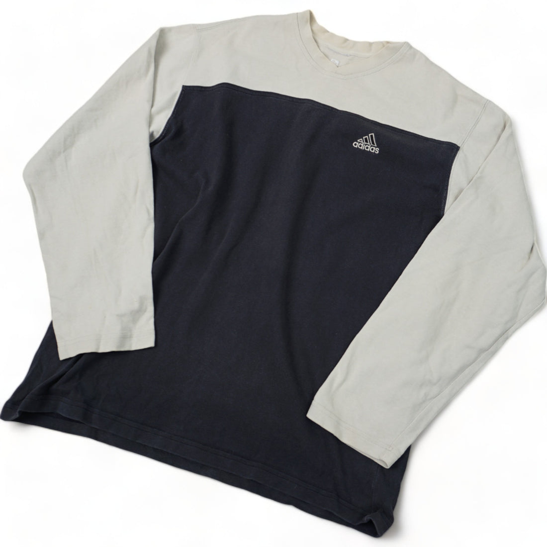 Adidas Vintage Sweater (L-XL)
