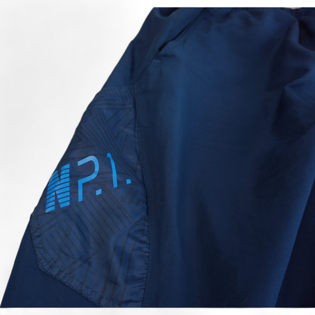 Nike Vintage Trackpants (M-L)