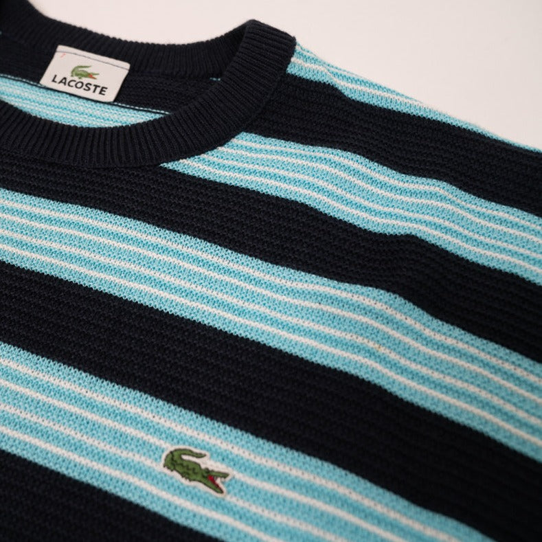 90er Sportbekleidung 2000er Style Trackpants-Trends Retro-Trikots Trackjackets im Vintage-Stil Winterjacken mit Retro-Vibe Trendige Hosen Jogginghosen von bekannten Marken wie Nike, Arc'teryx, Adidas Polo Ralph Lauren Designer Sportmode Carlo Coulliuci Sp