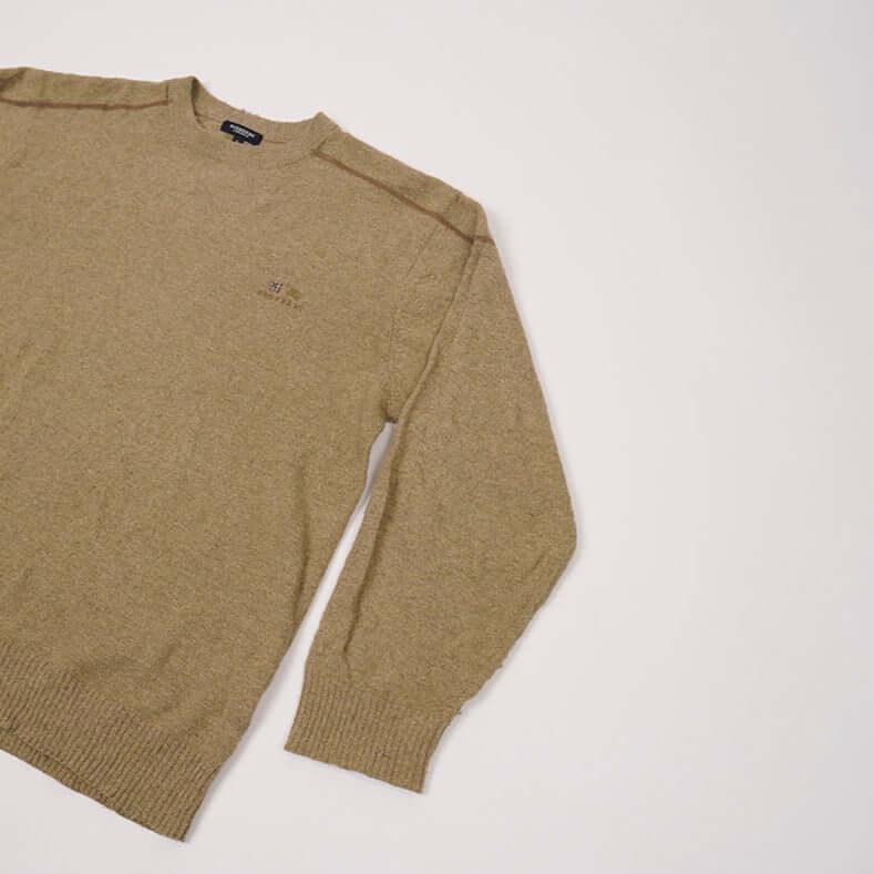 90er Sportbekleidung 2000er Style Trackpants-Trends Retro-Trikots Trackjackets im Vintage-Stil Winterjacken mit Retro-Vibe Trendige Hosen Jogginghosen von bekannten Marken wie Nike, Arc'teryx, Adidas Polo Ralph Lauren Designer Sportmode Carlo Coulliuci Sp